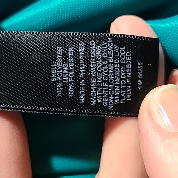 Express Top Size Small Emerald Green Bodycon Sleeveless Festive Dressy Holidays - Picture 8 of 8